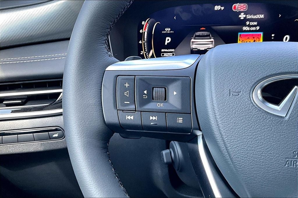 2027 INFINITI QX60 LUXE