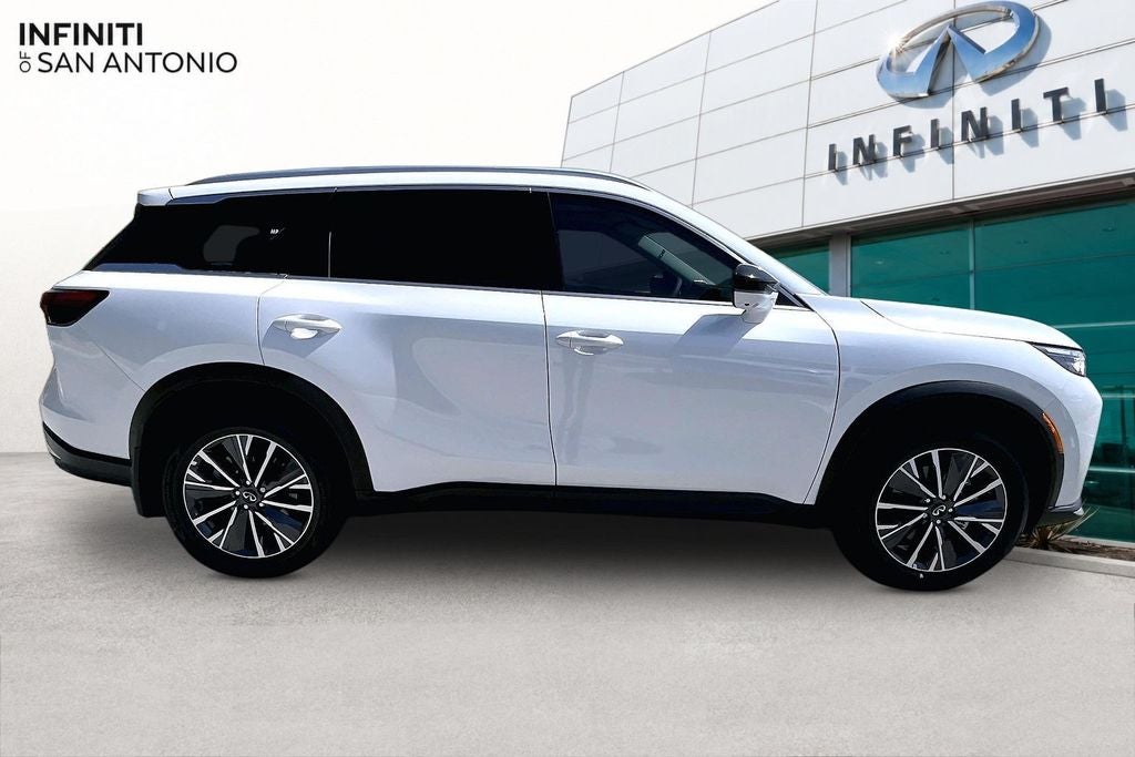 2027 INFINITI QX60 LUXE