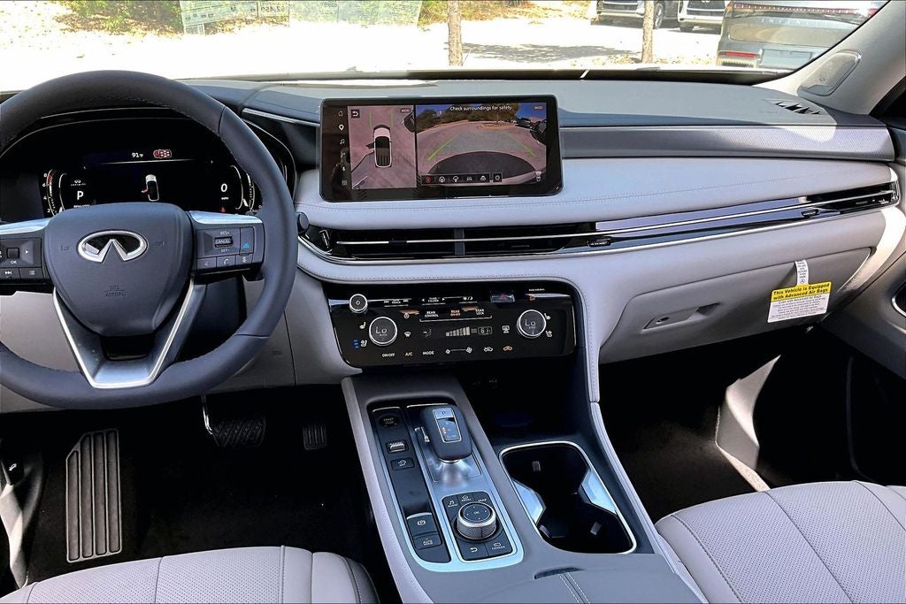 2027 INFINITI QX60 LUXE