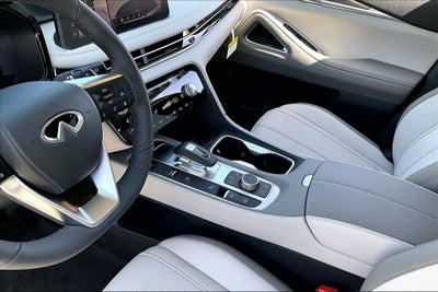 2027 INFINITI QX60 LUXE