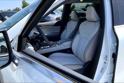 2027 INFINITI QX60 LUXE