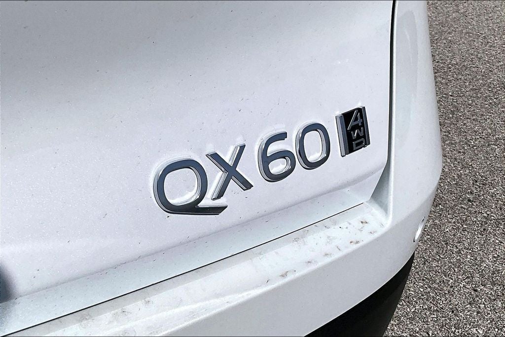 2027 INFINITI QX60 LUXE