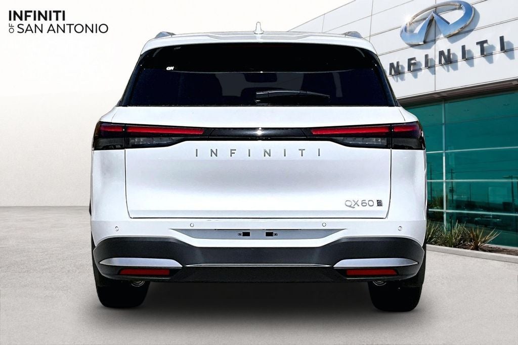 2027 INFINITI QX60 LUXE