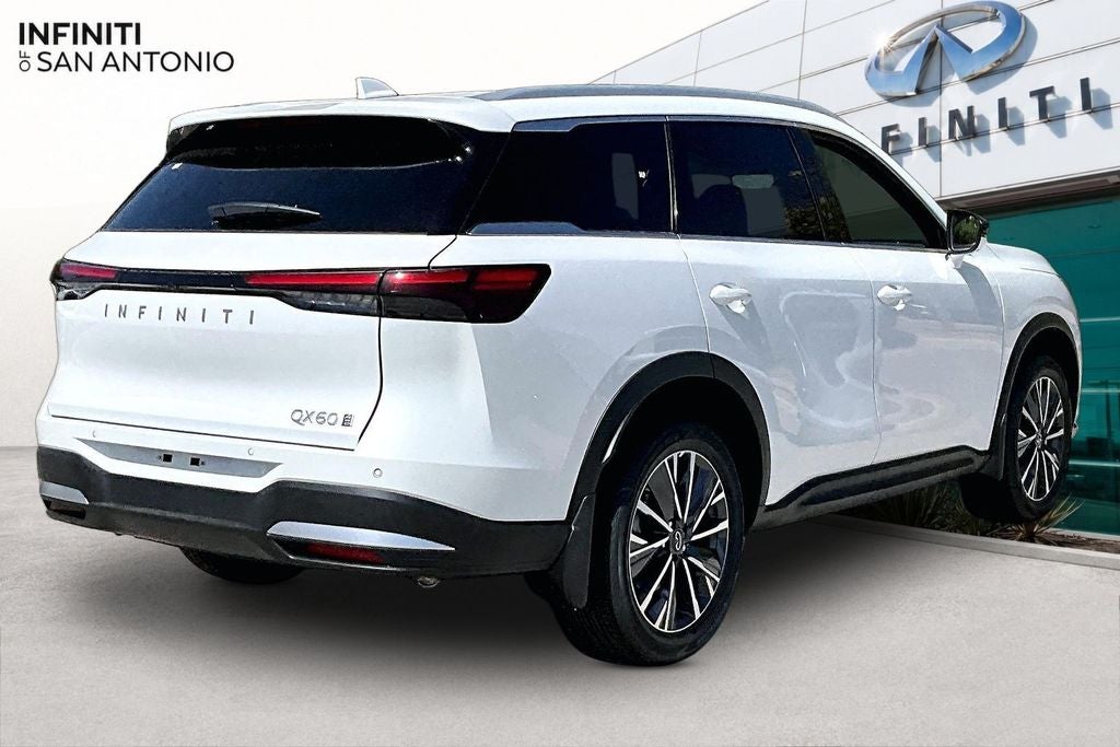 2027 INFINITI QX60 LUXE