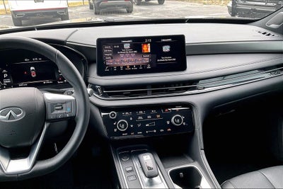 2025 INFINITI QX60 LUXE