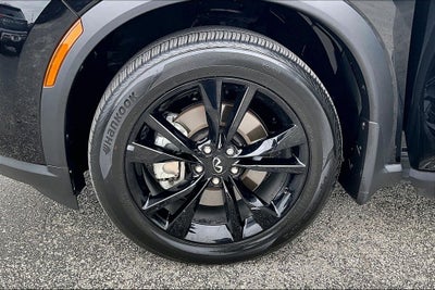 2025 INFINITI QX60 LUXE