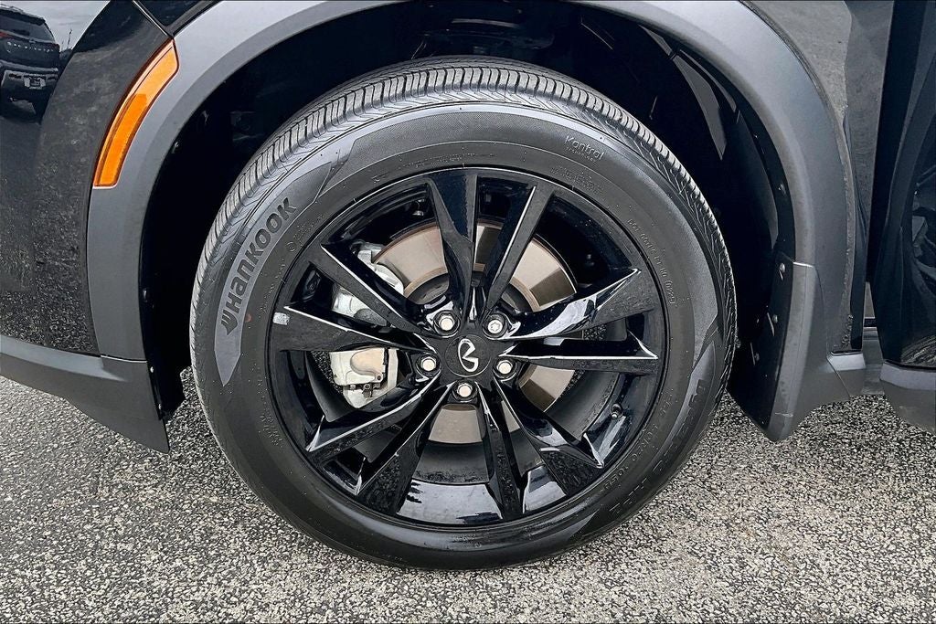 2025 INFINITI QX60 LUXE