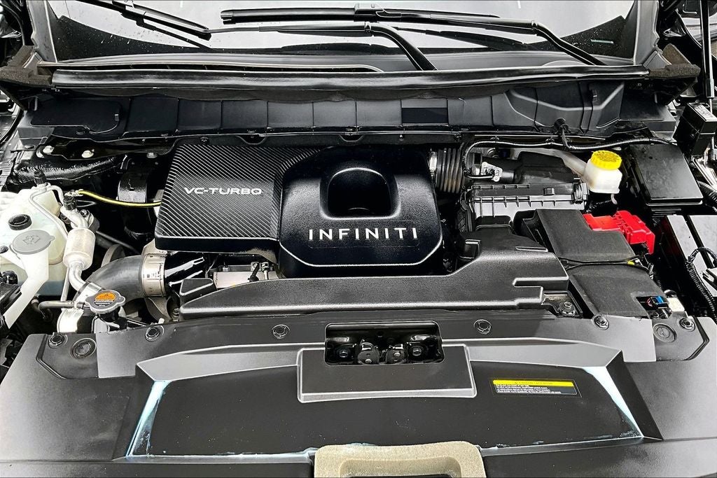 2025 INFINITI QX60 LUXE