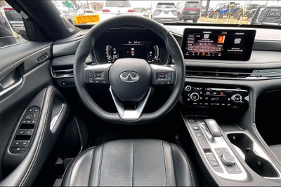 2025 INFINITI QX60 LUXE