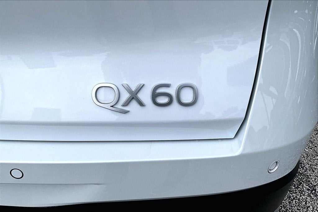 2026 INFINITI QX60 LUXE