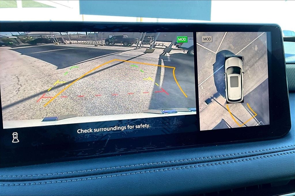 2025 INFINITI QX60 LUXE