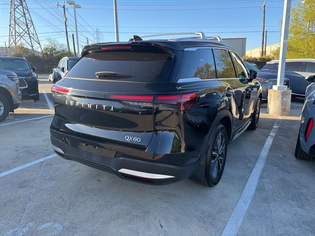 2026 INFINITI QX60 LUXE
