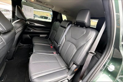 2026 INFINITI QX60 LUXE