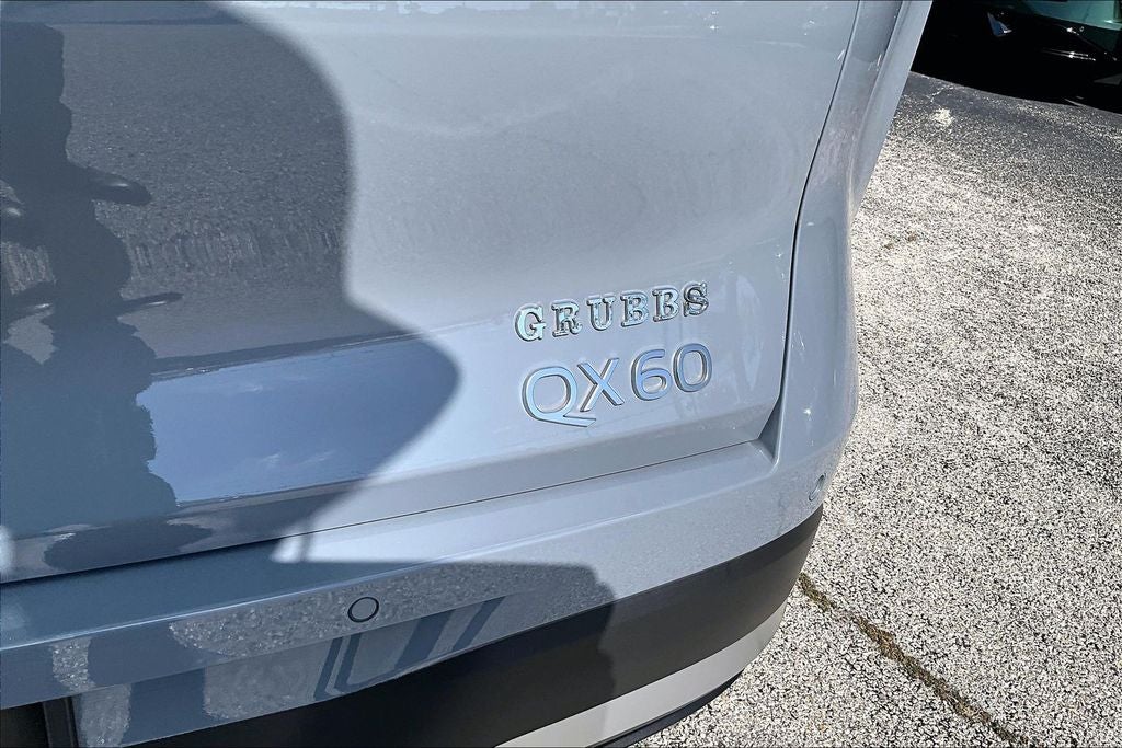2026 INFINITI QX60 LUXE