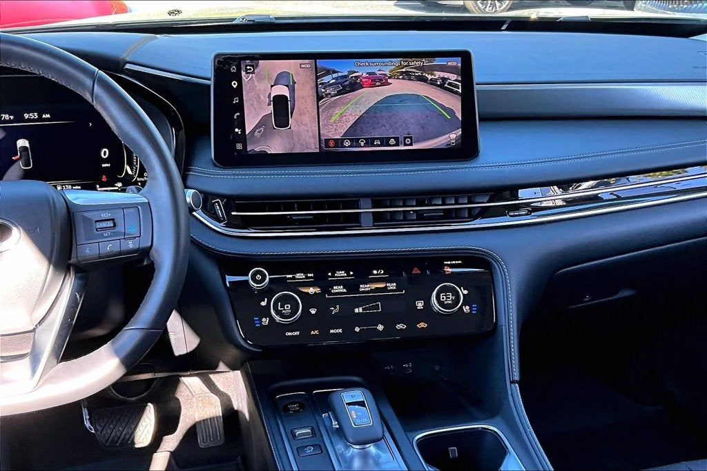 2026 INFINITI QX60 LUXE