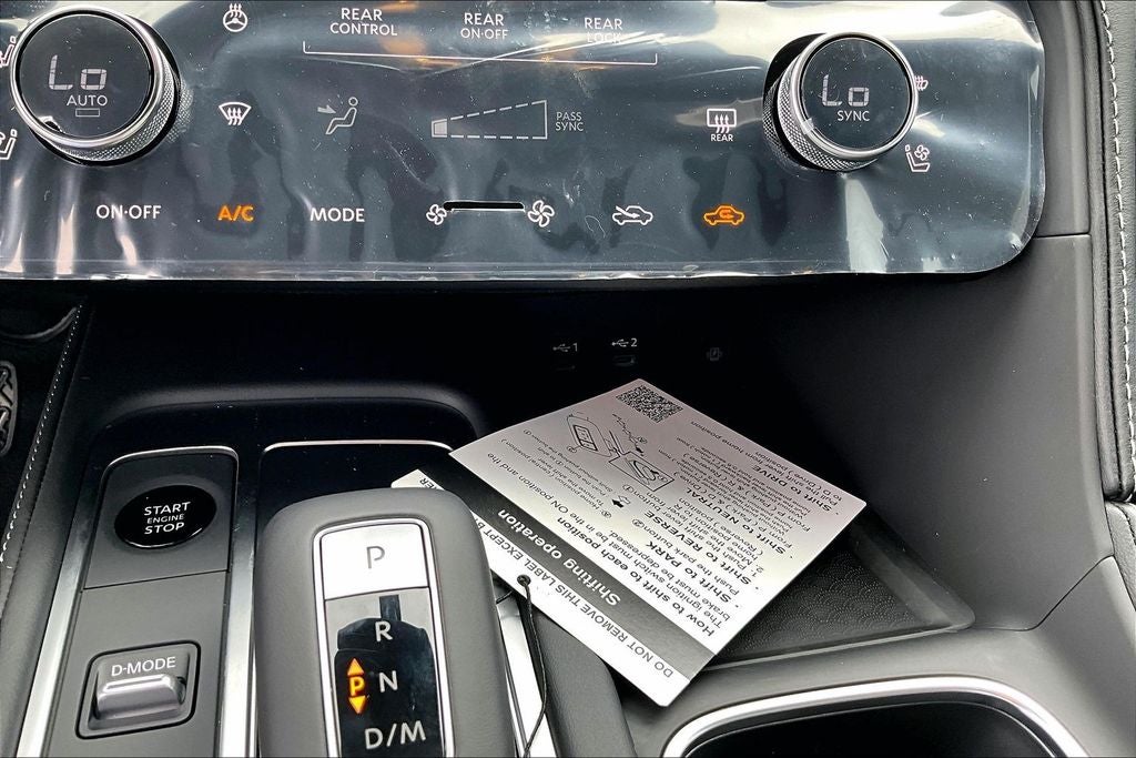 2026 INFINITI QX60 LUXE