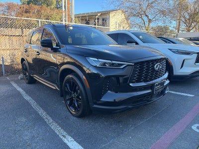 2025 INFINITI QX60 LUXE