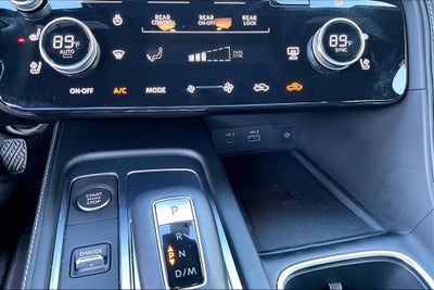 2025 INFINITI QX60 LUXE