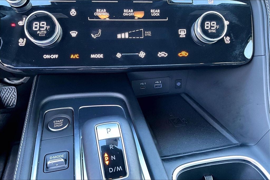 2025 INFINITI QX60 LUXE