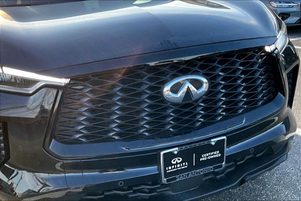 2025 INFINITI QX60 LUXE