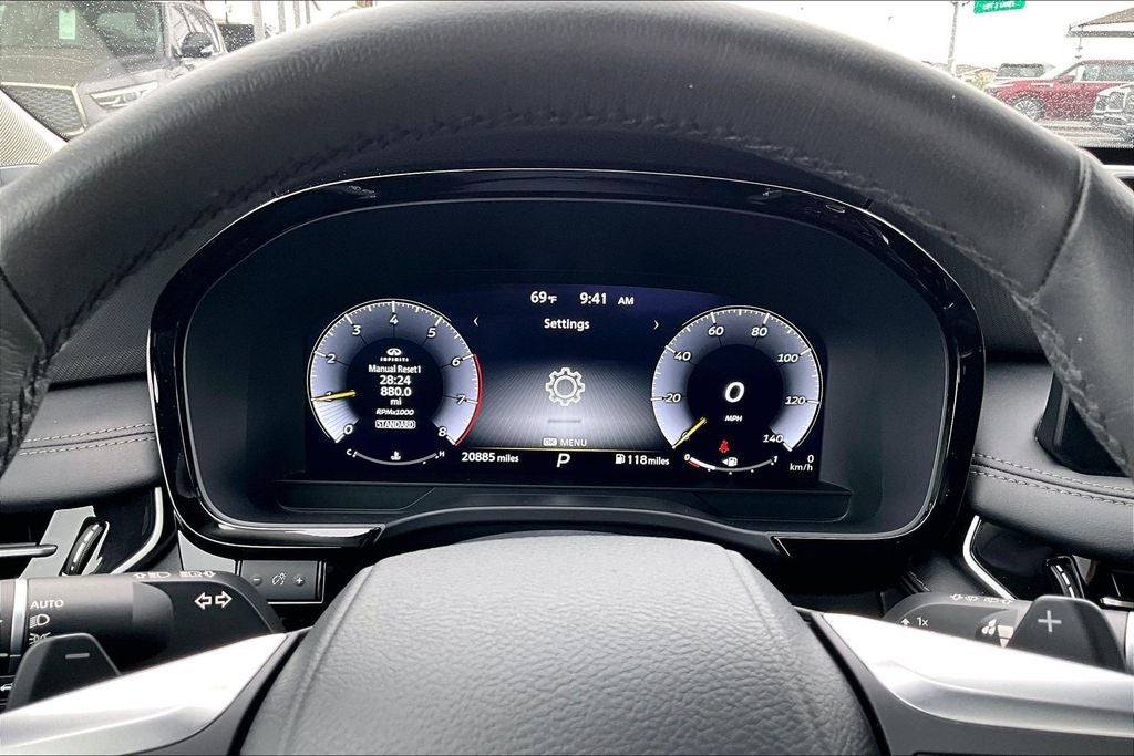 2025 INFINITI QX60 LUXE