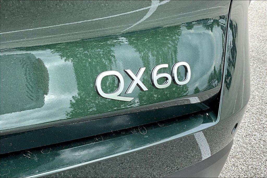 2026 INFINITI QX60 LUXE