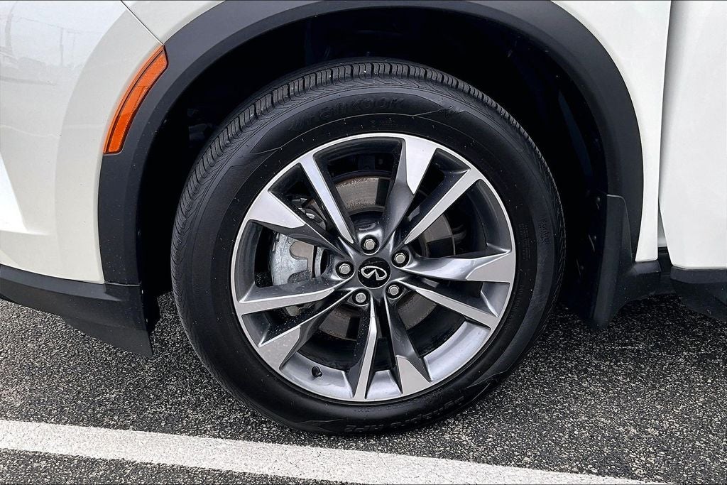 2025 INFINITI QX60 LUXE