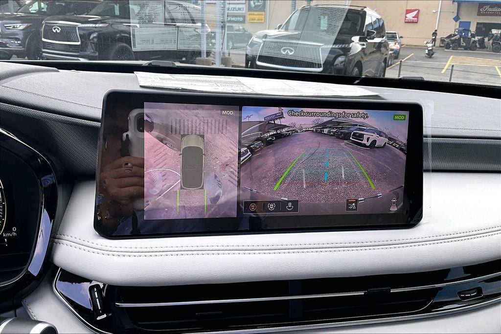 2026 INFINITI QX60 LUXE