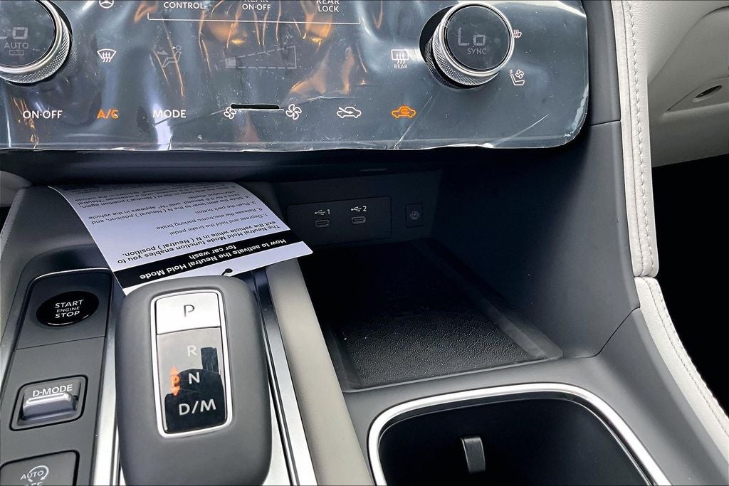 2026 INFINITI QX60 LUXE