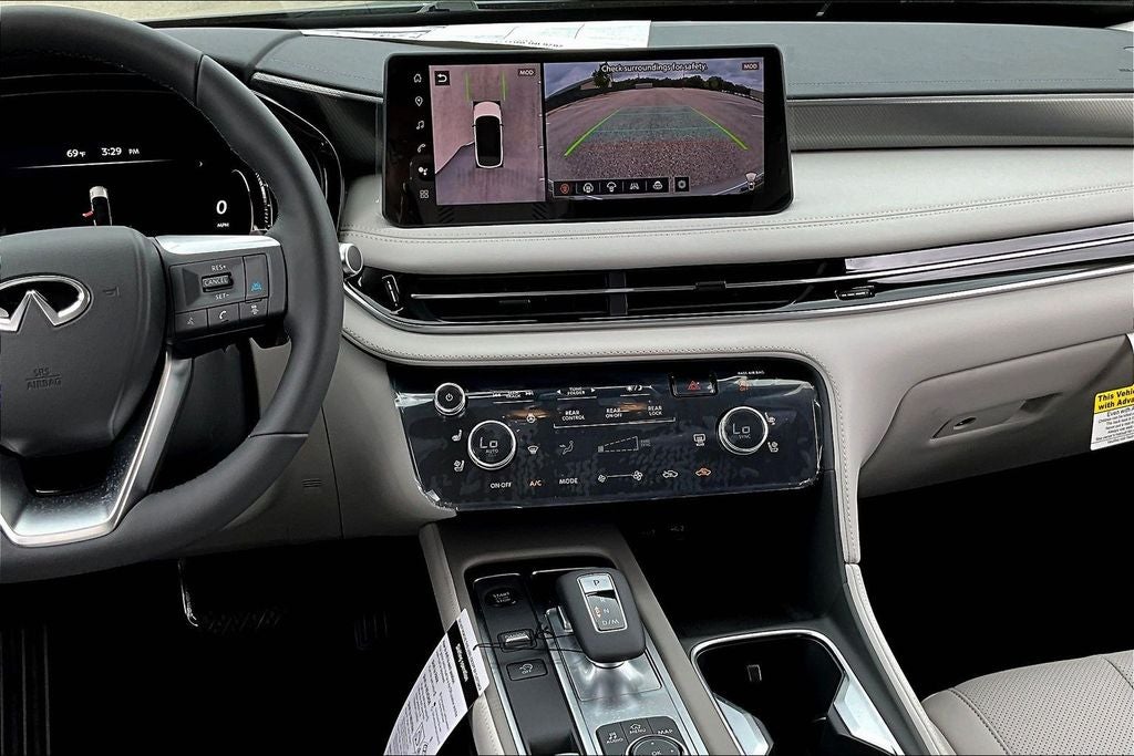 2026 INFINITI QX60 LUXE