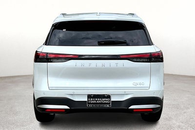 2026 INFINITI QX60 LUXE