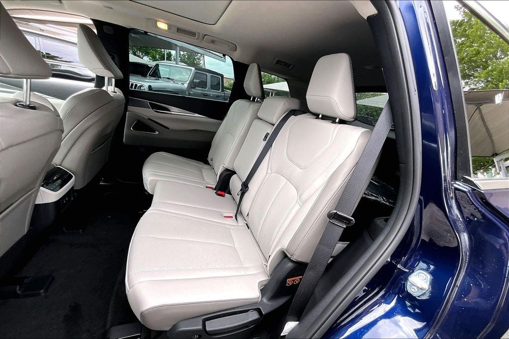 2026 INFINITI QX60 LUXE