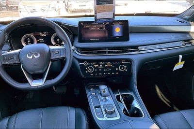 2025 INFINITI QX60 LUXE