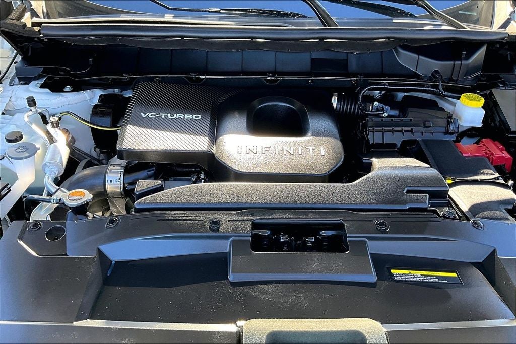 2025 INFINITI QX60 LUXE