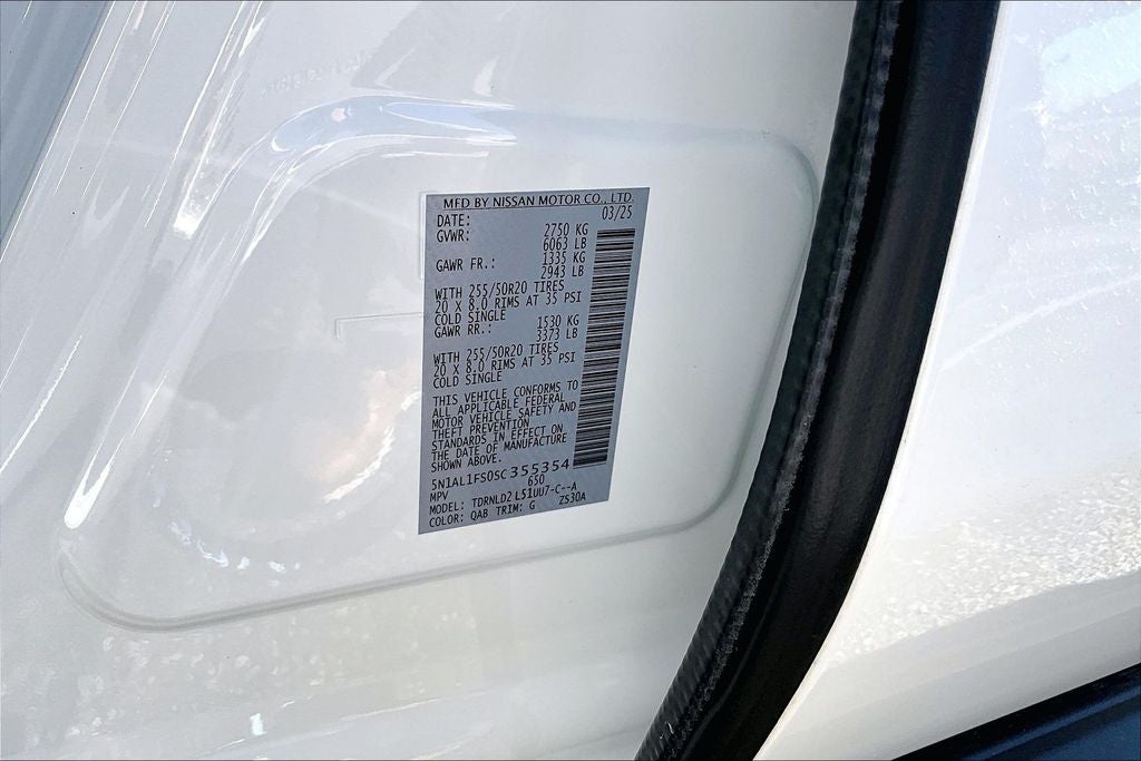 2025 INFINITI QX60 LUXE