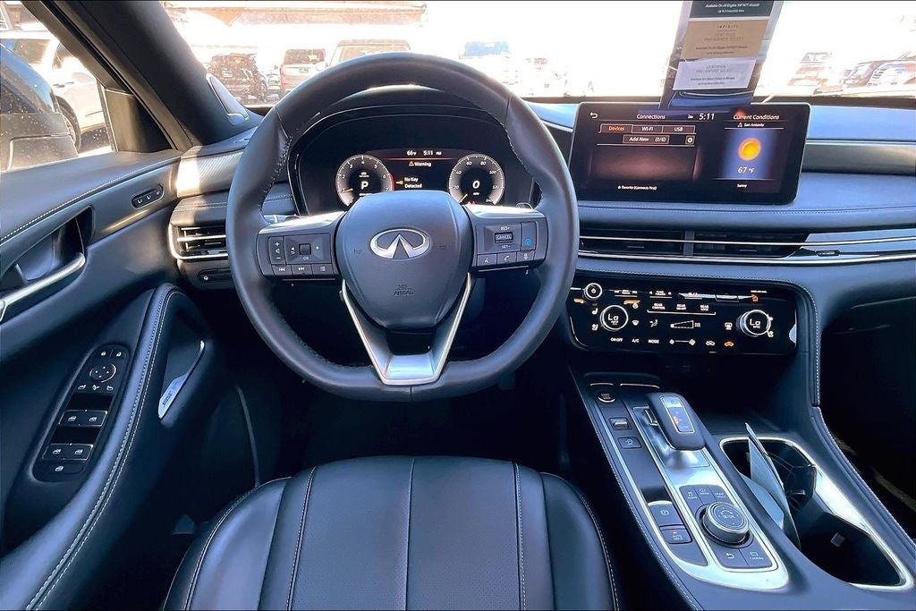 2025 INFINITI QX60 LUXE