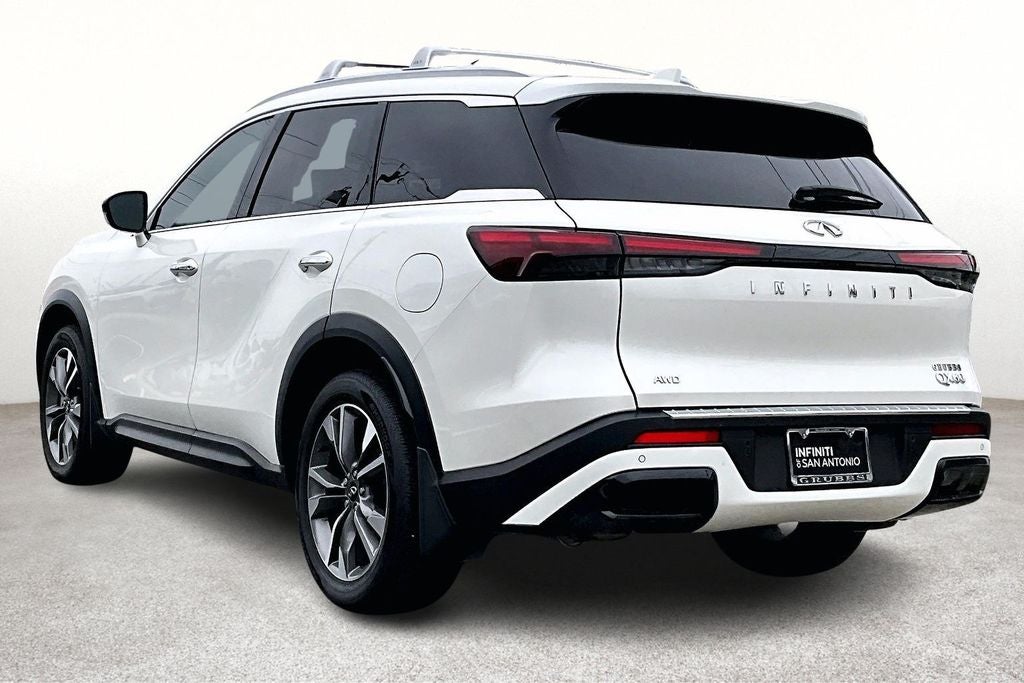 2025 INFINITI QX60 LUXE