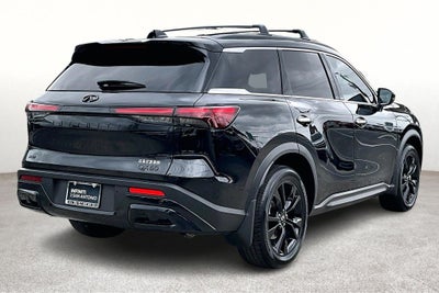 2025 INFINITI QX60 LUXE
