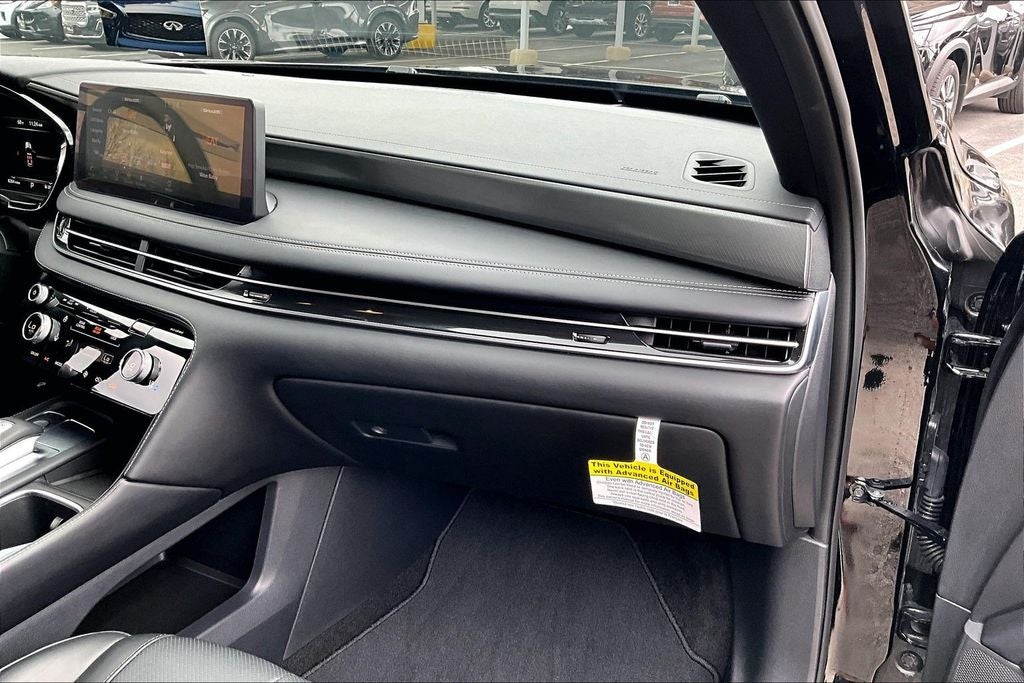 2025 INFINITI QX60 LUXE