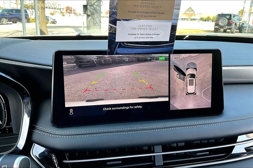 2025 INFINITI QX60 LUXE