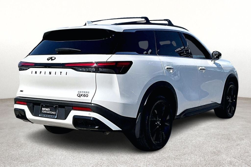 2025 INFINITI QX60 LUXE