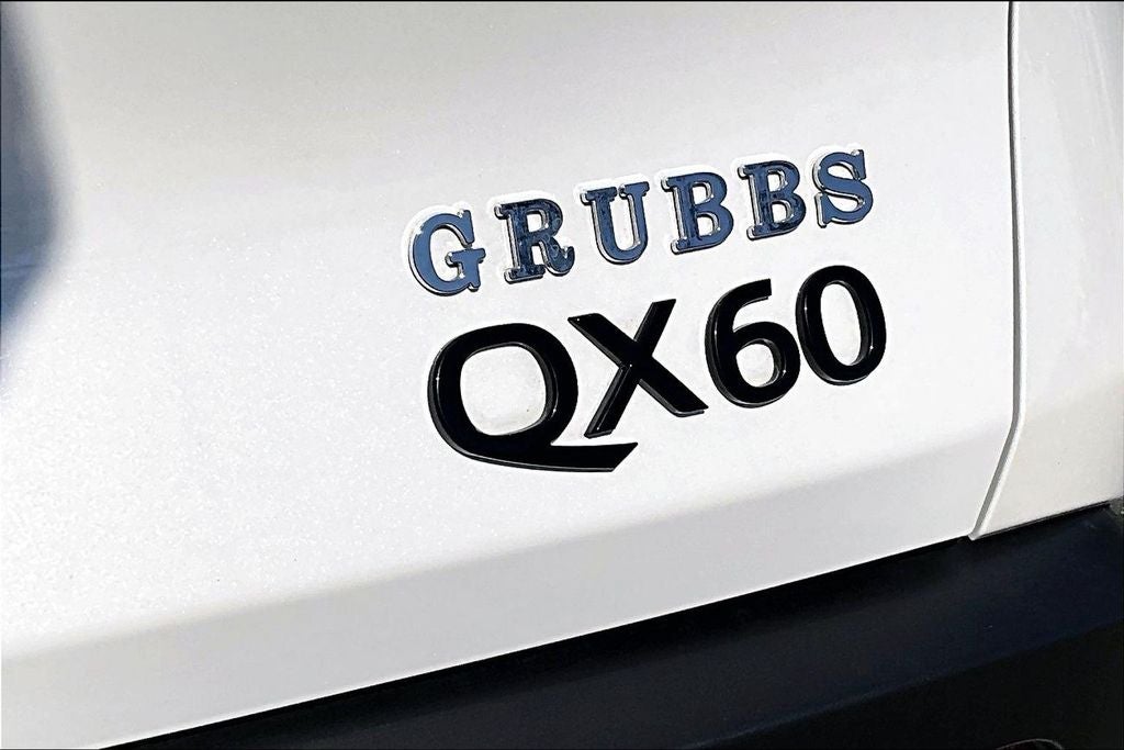 2025 INFINITI QX60 LUXE