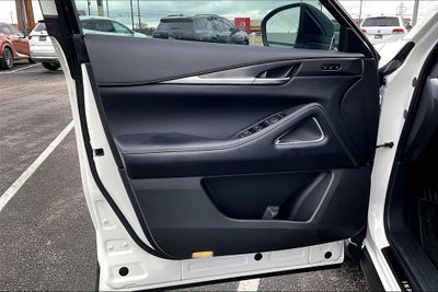 2025 INFINITI QX60 LUXE