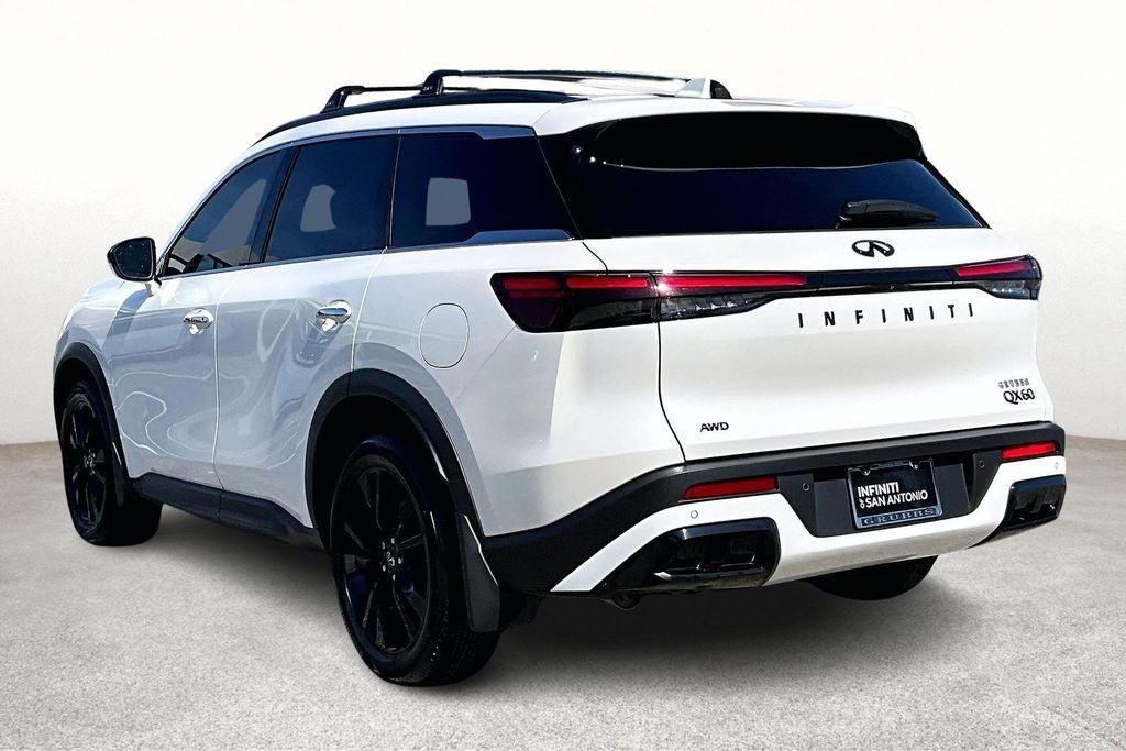 2025 INFINITI QX60 LUXE