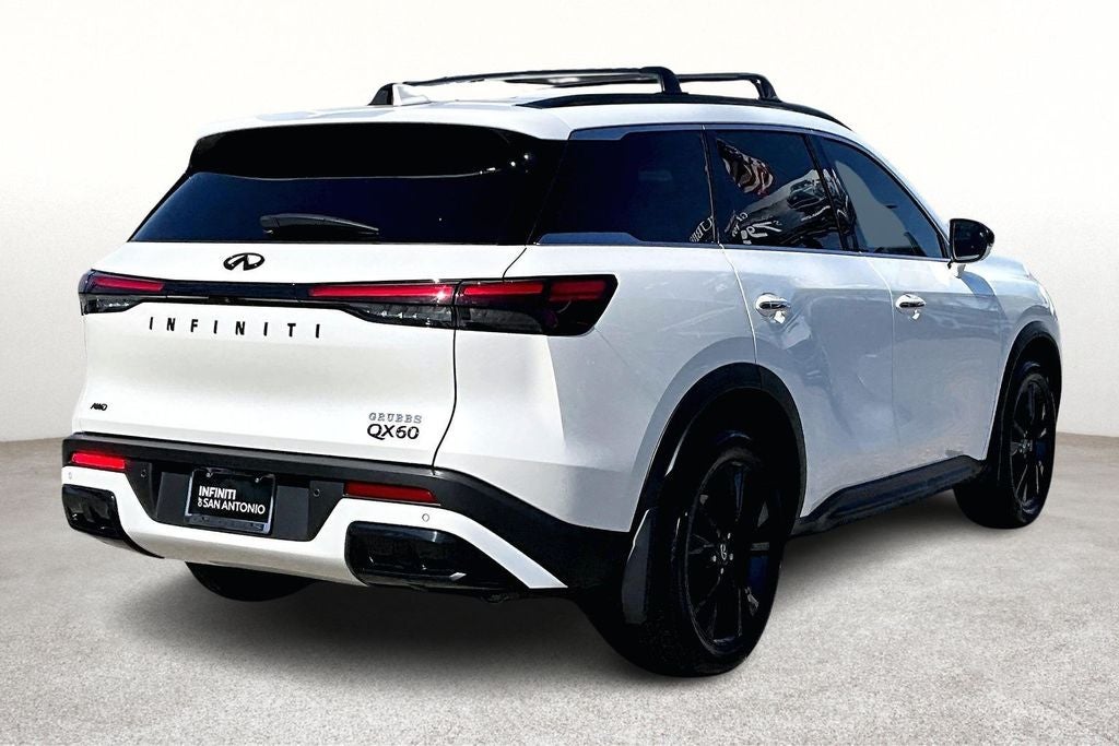 2025 INFINITI QX60 LUXE