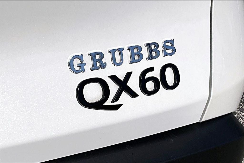 2025 INFINITI QX60 LUXE