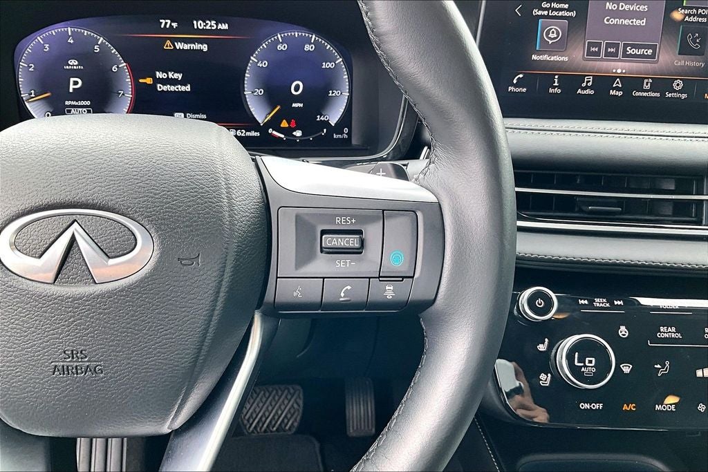 2025 INFINITI QX60 LUXE