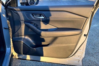 2024 Nissan Rogue SL