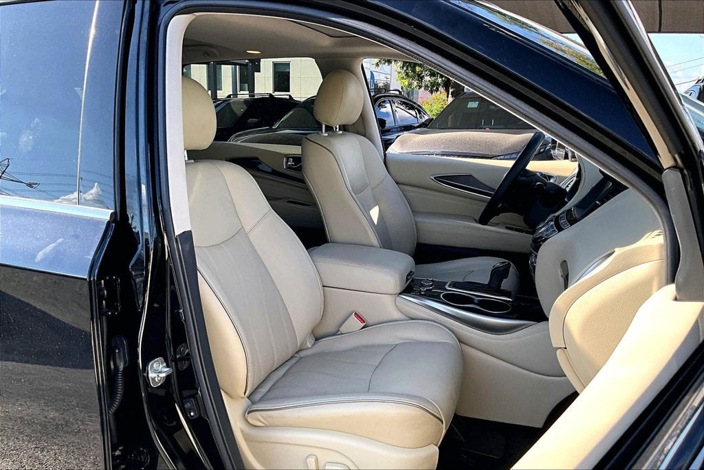 2020 INFINITI QX60 LUXE
