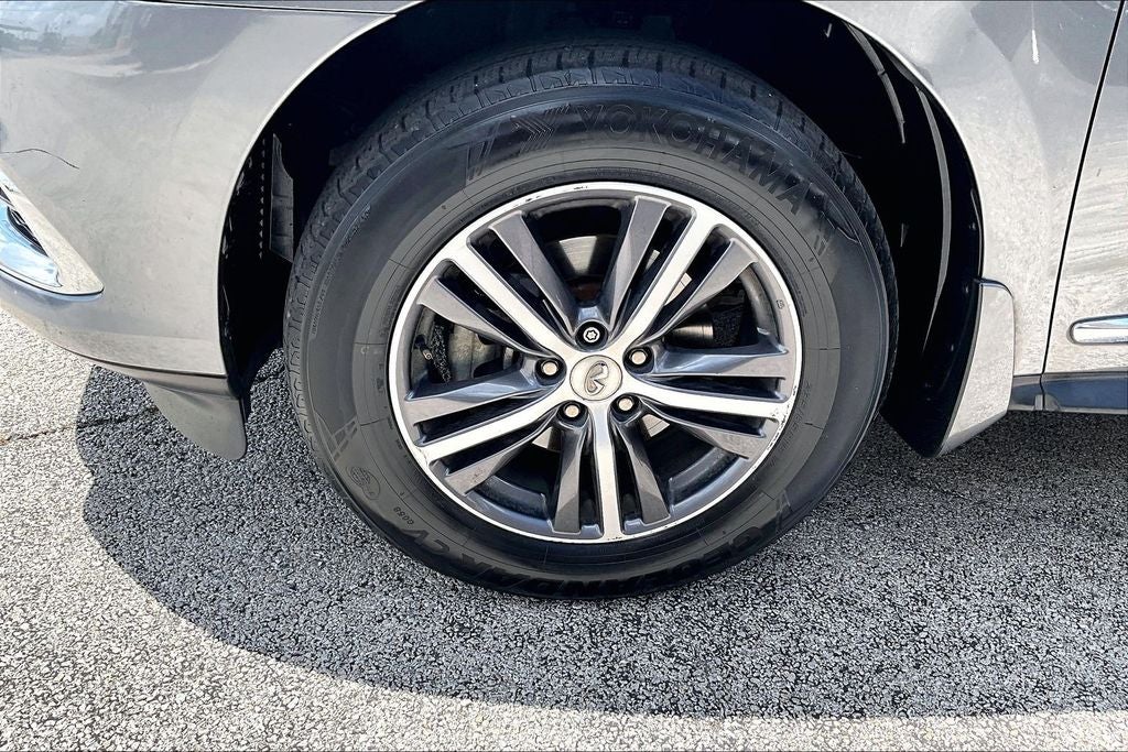 2019 INFINITI QX60 LUXE